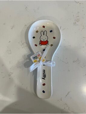 Magenta MIFFY colorful butterfly spoon rest - Brand new!